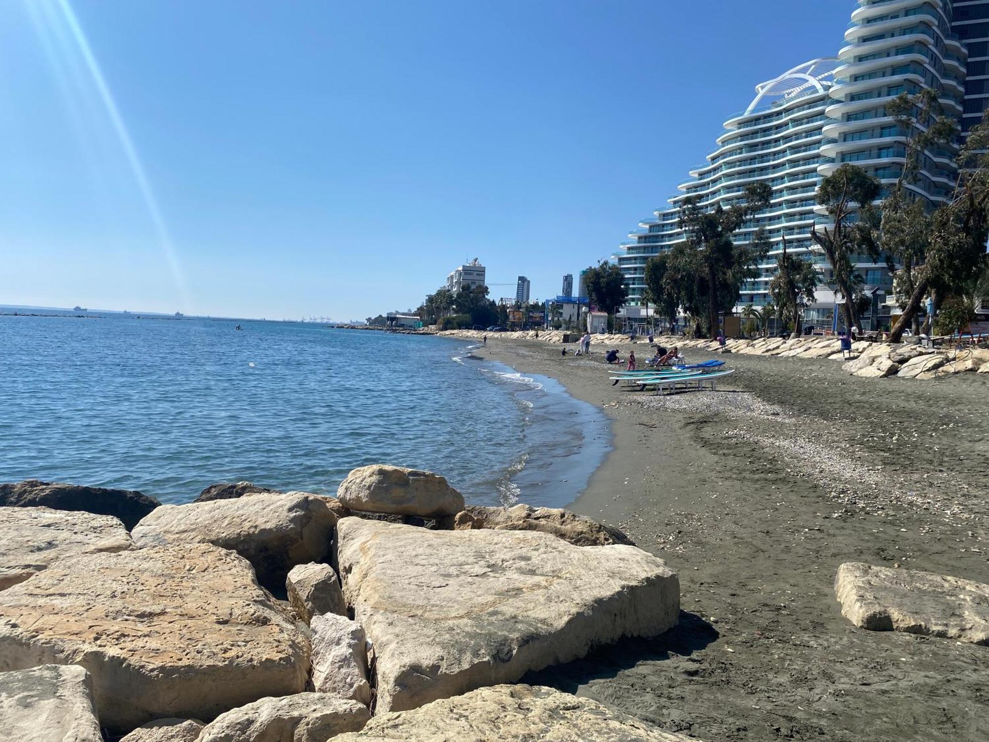 Andreas Apartment Limassol Bagian luar foto